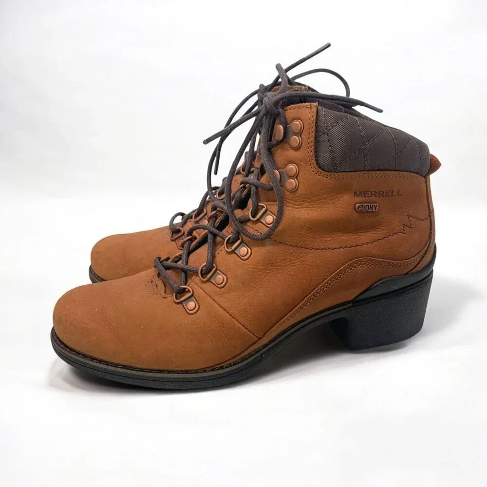 Merrell Heeled Leather Hiking Boots • Waterproof • Chunky Sole Size 10 Tan/Brown